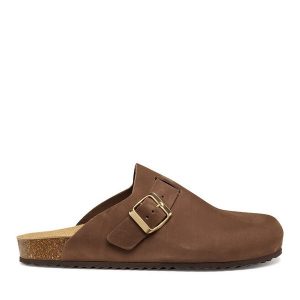 Klapki Geox. Brązowe klapki Geox, bez wzorów, bez obcasa. Za 399,99 zł.