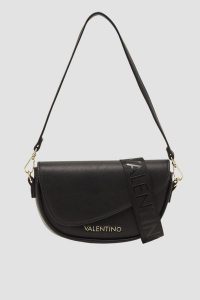 VALENTINO Czarna torebka damska PIPER. Czarne listonoszki Valentino by Mario Valentino, bez wzorów, ze skóry ekologicznej, bez dodatków. W wyprzedaży za 309,99 zł.