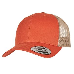 Dwukolorowa Czapka Trucker Retro. Brązowe czapki FLEXFIT, bez wzorów, retro. Za 58,99 zł.