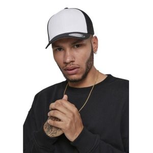 Dwukolorowa Siatkowa Czapka Z Daszkiem. Białe czapki FLEXFIT, bez wzorów. Za 94,99 zł.