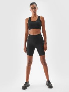 4F Legginsy kolarki treningowe damskie - czarne M/L. Czarne legginsy 4f, bez wzorów, z dzianiny, z podwyższonym stanem, krótkie. Za 119,99 zł.