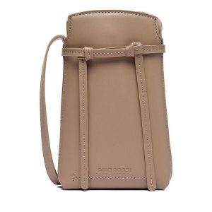 Torebka GINO ROSSI. Brązowe listonoszki Gino Rossi, bez wzorów, bez dodatków. Za 79,99 zł.