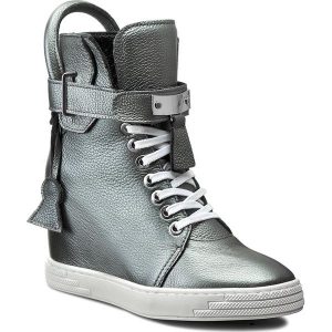 Sneakersy R.POLAŃSKI - 0832 Srebrny Lico. Czółenka marki R.Polański. W wyprzedaży za 329,00 zł.