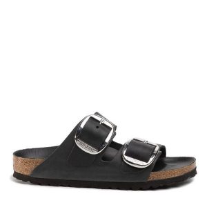 Klapki Birkenstock. Czarne klapki Birkenstock, bez wzorów, bez obcasa. Za 489,99 zł.