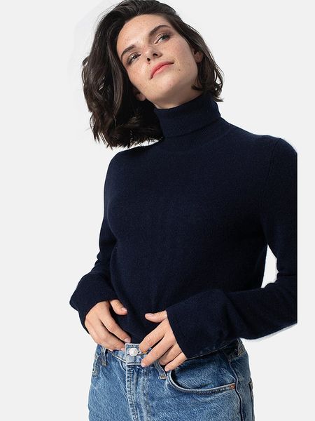 AUTHENTIC CASHMERE Kaszmirowy golf "Bise" w kolorze granatowym rozmiar: L. Niebieskie golfy AUTHENTIC CASHMERE, bez wzorów, z kaszmiru. Za 427,07 zł.