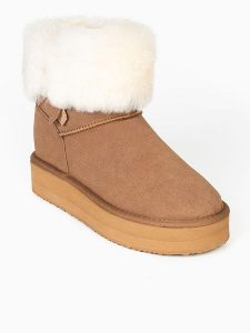 Gooce Skórzane botki zimowe "Whitney" w kolorze jasnobrązowym rozmiar: 37. Brązowe botki Gooce, na zimę, bez wzorów, ze skóry, bez obcasa, na platformie, bez zapięcia. Za 289,45 zł.