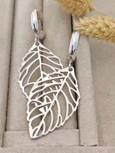 Nakkash Posrebrzane kolczyki-wkrętki rozmiar: onesize. Szare kolczyki Nakkash, posrebrzane. Za 87,19 zł.