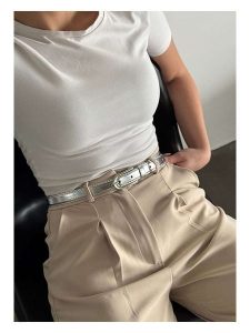 Lucky Bees Pasek w kolorze srebrnym - dł. 100 cm rozmiar: onesize. Szare paski Lucky Bees, bez wzorów, z materiału. Za 99,80 zł.