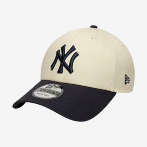 Czapka baseballówka z daszkiem New Era New York Yankees. Czapki New Era, bez wzorów, z bawełny, sportowe. Za 119,99 zł.