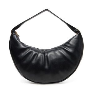 Torebka Calvin Klein. Czarne torebki klasyczne Calvin Klein, bez wzorów, bez dodatków. Za 339,99 zł.