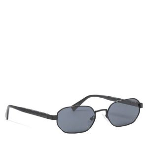 Okulary przeciwsłoneczne Guess. Czarne okulary przeciwsłoneczne Guess. Za 539,99 zł.