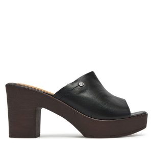 Klapki Lasocki. Czarne klapki Lasocki, bez wzorów, bez obcasa. Za 159,99 zł.