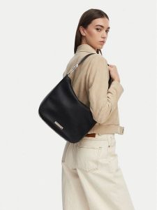 KARL LAGERFELD Torebka B2W30179 Czarny. Czarne torebki klasyczne KARL LAGERFELD, bez wzorów, ze skóry, bez dodatków. Za 562,99 zł.