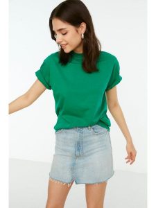 Trendyol Koszulka w kolorze zielonym rozmiar: XL. Zielone bluzki Trendyol, xl, bez wzorów, bez kołnierzyka, bez ramiączek. Za 46,45 zł.