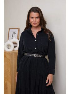 Curvy Lady Tunika w kolorze granatowym rozmiar: 40/42. Czarne tuniki Curvy Lady, bez wzorów, z bawełny, klasyczne, bez kołnierzyka, bez ramiączek. Za 124,11 zł.