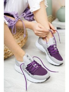 Trendyol Sneakersy w kolorze fioletowym rozmiar: 38. Różowe trampki Trendyol, bez wzorów, bez zapięcia. Za 161,73 zł.