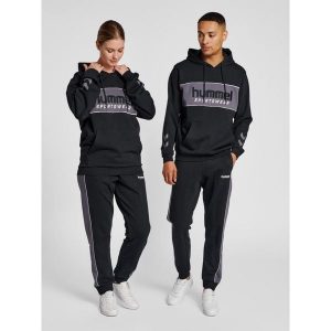 Bluza z kapturem Hummel Legacy Julian. Czarne bluzy Hummel, s, bez wzorów, z bawełny, z kapturem. W wyprzedaży za 225,50 zł.