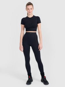 4F Legginsy treningowe bezszwowe damskie - czarne M/L. Czarne legginsy 4f, bez wzorów, z dzianiny, z podwyższonym stanem. W wyprzedaży za 99,99 zł.