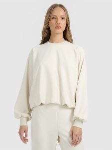4F Bluza dresowa nierozpinana z modalem damska - beżowa L. Brązowe bluzy 4f, l, bez wzorów, z dresówki, bez kaptura. Za 199,99 zł.