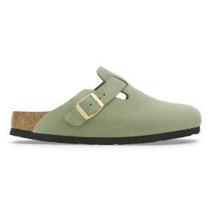 BIRKENSTOCK Boston Soft Footbed Suede Leathe Klapki damskie. Zielone klapki Birkenstock, bez wzorów, bez obcasa. Za 499,99 zł.
