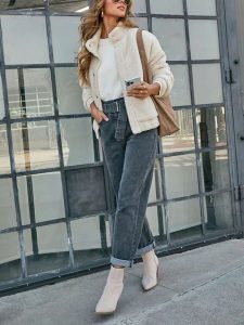 LA Angels Kurtka przejściowa w kolorze kremowym rozmiar: M. Brązowe kurtki LA Angels, m, bez wzorów, bez kaptura. Za 252,99 zł.