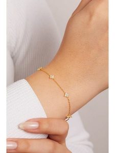 Lodie Silver Srebrna bransoletka z elementem ozdobnym rozmiar: onesize. Szare bransoletki Lodie Silver, z cyrkonią, srebrne. Za 65,95 zł.