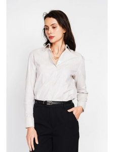 ASSUILI Lniana koszula w kolorze kremowym rozmiar: 42. Brązowe koszule Assuili, bez wzorów, ze lnu, bez kołnierzyka, bez ramiączek. Za 173,99 zł.