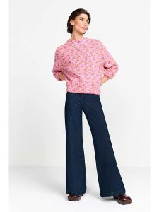 Rich & Royal Sweter w kolorze jasnoróżowym rozmiar: XS. Różowe swetry oversize Rich & Royal, xs, bez wzorów, z wełny, bez ramiączek. Za 219,60 zł.