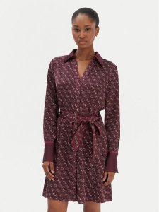 Guess Sukienka koszulowa W6RK90 WF1T2 Bordowy Regular Fit. Czerwone sukienki Guess, xxl, z aplikacjami, z syntetyku, bez kołnierzyka, bez ramiączek, koszulowe. Za 619,99 zł.