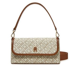 Torebka Tommy Hilfiger. Brązowe torebki klasyczne TOMMY HILFIGER, bez wzorów, bez dodatków. Za 469,99 zł.