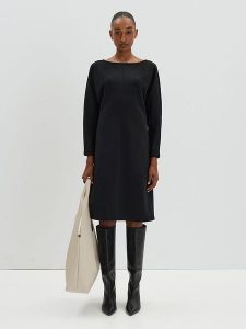 Someday. Sukienka w kolorze czarnym rozmiar: 36. Czarne sukienki someday., na co dzień, bez wzorów, bez kołnierzyka, bez ramiączek, midi, proste. Za 195,99 zł.