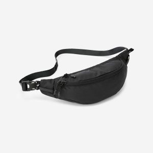 Torebka nerka ripstop 2 kieszenie. Czarne nerki i saszetki FORCLAZ, bez wzorów, z materiału. Za 39,99 zł.