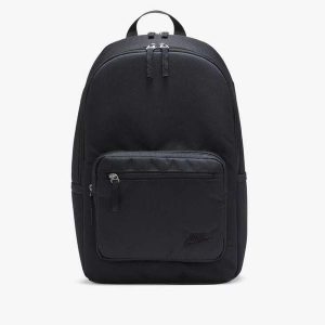 Plecak miejsko-sportowy Heritage Eugene. Czarne plecaki Nike. Za 199,99 zł.
