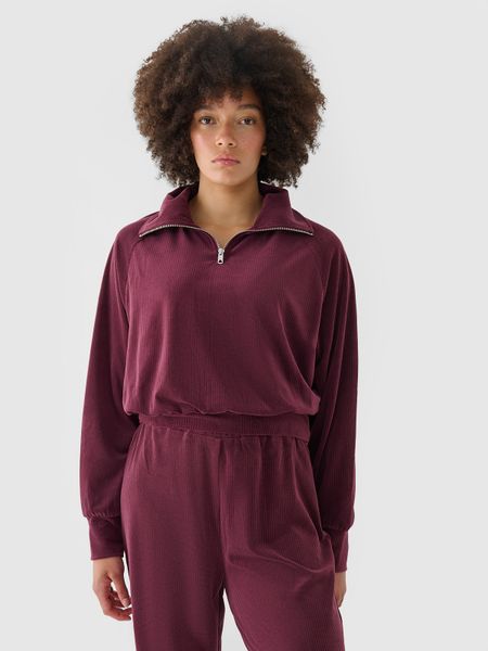 4F Bluza dresowa z weluru nierozpinana bez kaptura damska - czerwona L. Czerwone bluzy 4f, l, bez wzorów, z dresówki, bez kaptura. W wyprzedaży za 69,99 zł.