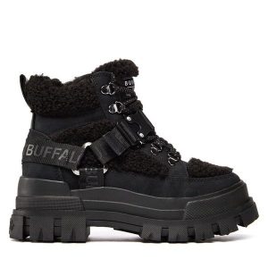 Trapery Buffalo. Czarne buty zimowe Buffalo, bez obcasa, bez zapięcia. Za 629,99 zł.