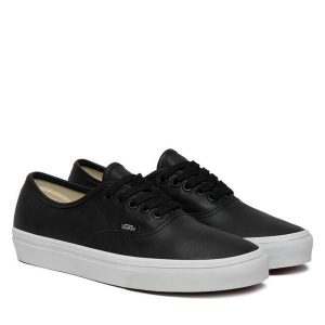 Tenisówki Vans. Czarne trampki Vans, bez wzorów, bez zapięcia. Za 399,99 zł.