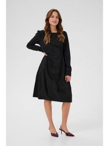 CULTURE Sukienka w kolorze czarnym rozmiar: XS. Czarne sukienki Culture, xs, bez wzorów, bez kołnierzyka, bez ramiączek, midi. Za 152,99 zł.