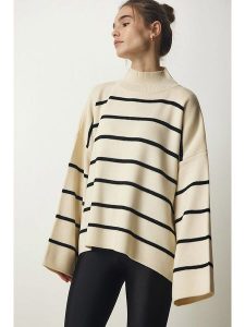 Happiness Istanbul Sweter w kolorze kremowym rozmiar: onesize. Brązowe swetry oversize Happiness Istanbul, bez wzorów, bez ramiączek. Za 70,41 zł.