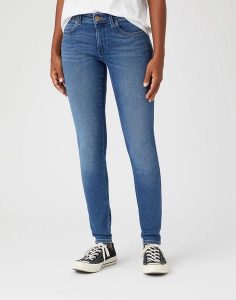 DAMSKIE SPODNIE JEANSOWE WRANGLER SKINNY AIRBLUE W28K-TX-386 112141288. Rurki Wrangler, z jeansu. Za 209,99 zł.