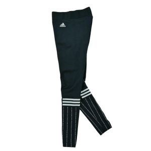 Second life - Legginsy do fitnessu, jogi i biegania dla kobiet - Jak nowy. Czarne legginsy ADIDAS, bez wzorów. Za 122,63 zł.