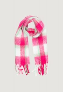 Szalik Kobieta ONLY ONLMIA CHECK SCARF CC. Zielone szaliki ONLY, bez wzorów, z poliesteru. Za 111,35 zł.