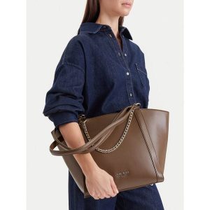 Torebka Nine West. Brązowe shopper bag Nine West, bez wzorów, bez dodatków. Za 229,99 zł.