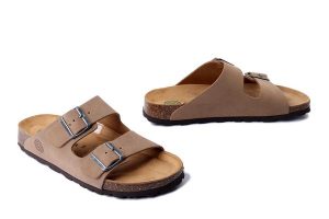 DR. BRINKMANN 600134-08 beige, klapki damskie. Brązowe klapki Dr. Brinkmann, bez wzorów, ze skóry, bez obcasa. Za 284,90 zł.