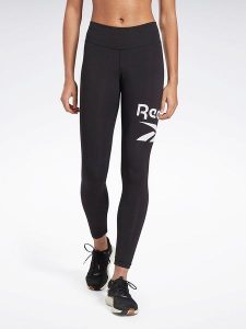 Nike Sportswear Legginsy w kolorze czarnym rozmiar: XL. Czarne legginsy Nike Sportswear, bez wzorów. Za 79,03 zł.