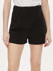 Tommy Jeans Szorty materiałowe Claire DW0DW17775 Czarny Regular Fit. Czarne szorty Tommy Jeans, bez wzorów, z bawełny. Za 239,99 zł.