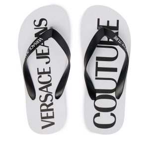 Japonki Versace Jeans Couture. Białe klapki Versace Jeans Couture, bez wzorów, z jeansu, bez obcasa. Za 249,99 zł.