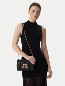 LOVE MOSCHINO Torebka JC4043PP1OLC0000 Czarny. Czarne torebki klasyczne LOVE MOSCHINO, bez wzorów, ze skóry, bez dodatków. Za 669,99 zł.