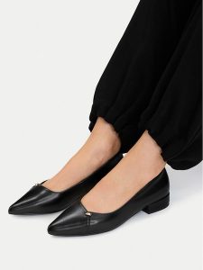 MEXX Baleriny EO-WS4078-03 Czarny. Czarne balerinki Mexx, bez wzorów, bez obcasa, bez zapięcia. Za 269,99 zł.
