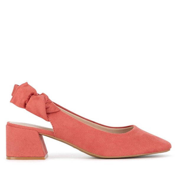 Czółenka Clara Barson. Czerwone czółenka Clara Barson, bez wzorów, bez obcasa, bez zapięcia. Za 99,99 zł.