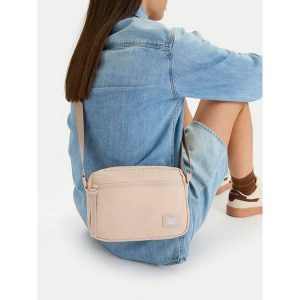 Torebka Reebok. Brązowe torebki klasyczne Reebok, bez wzorów, bez dodatków. Za 69,99 zł.